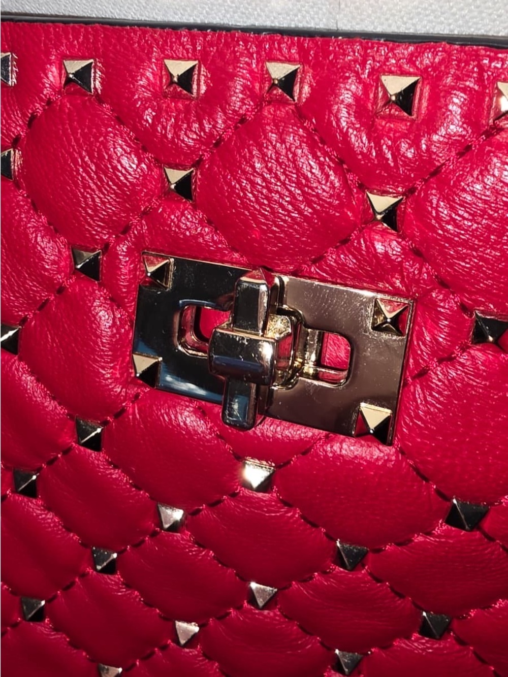 Valentino Garavani Large Rockstud Spike Red Leather Shoulder Bag - Picture 14 of 14